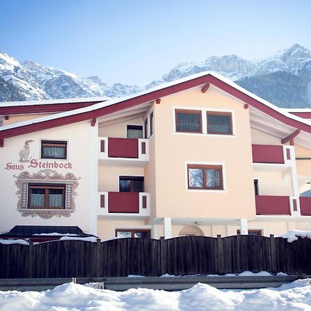 Haus Steinbock Bed & Breakfast Neustift im Stubaital Bagian luar foto